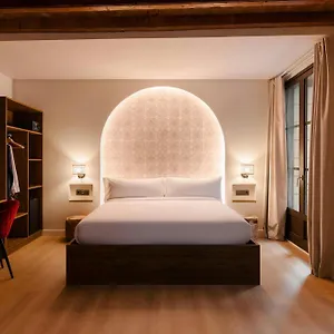 Arcos Gothic Quarter, Sonder By Marriott Bonvoy , Barcelona Spanje